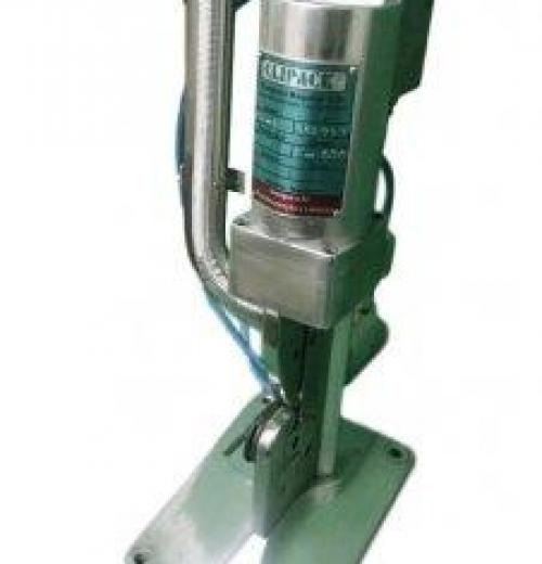 Grampeadeira de Acionamento Pneumático CK-O10 / CK-500 / CK-4526 Grampeadeira de Acionamento Pneumático CK-O10 / CK-500 / CK-4526